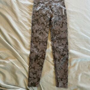 GYMSHARK | Green Camo Seamless Leggings Sz XS